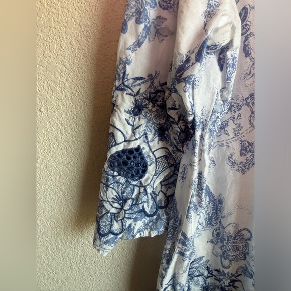 Soft Surroundings Nimes Blue & White Toile Embroidered Floral Tunic XL - Picture 3 of 8